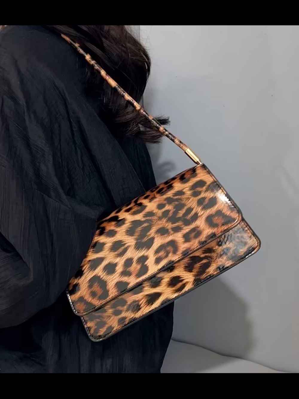 Affordable Fashion Finds Leopard-Print Shoulder Bag - Brown & Black